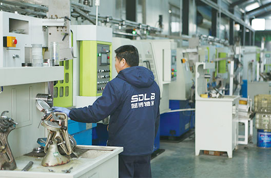 Preliminary grinding of inner and outer rings