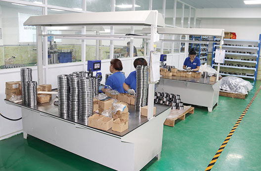 Grinding and processing line